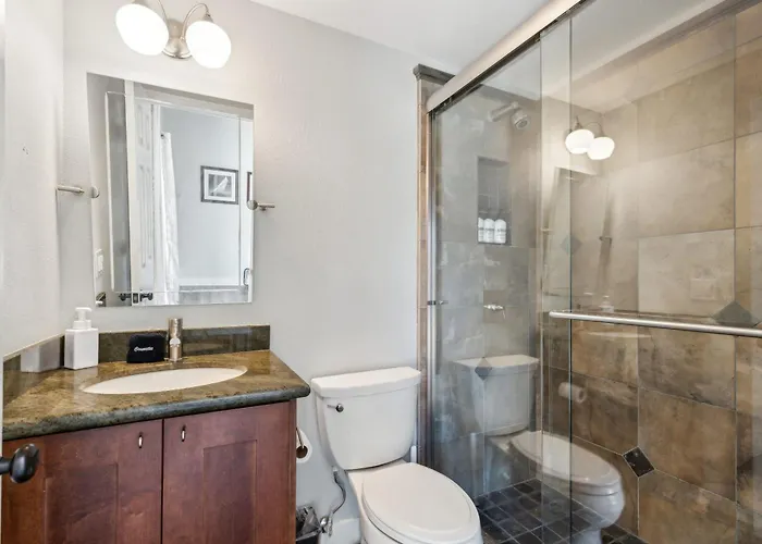 5bdr With Pool & Scenic Golf Views! Mesa